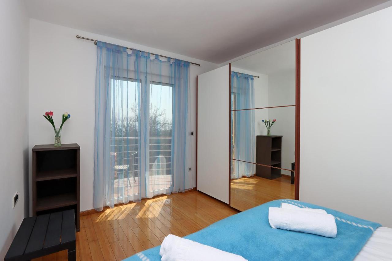 Starry Night - Smart Tv, Extra Big Bed, Big Bathtub, Private Parking, Sea View, Wifi, 2Bedrooms Волоско Экстерьер фото
