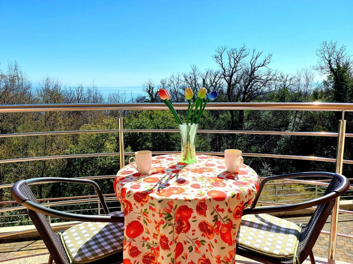 Starry Night - Smart Tv, Extra Big Bed, Big Bathtub, Private Parking, Sea View, Wifi, 2Bedrooms Волоско Экстерьер фото