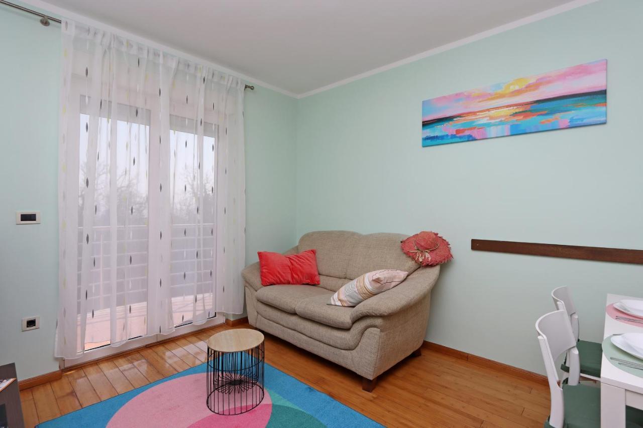 Starry Night - Smart Tv, Extra Big Bed, Big Bathtub, Private Parking, Sea View, Wifi, 2Bedrooms Волоско Экстерьер фото